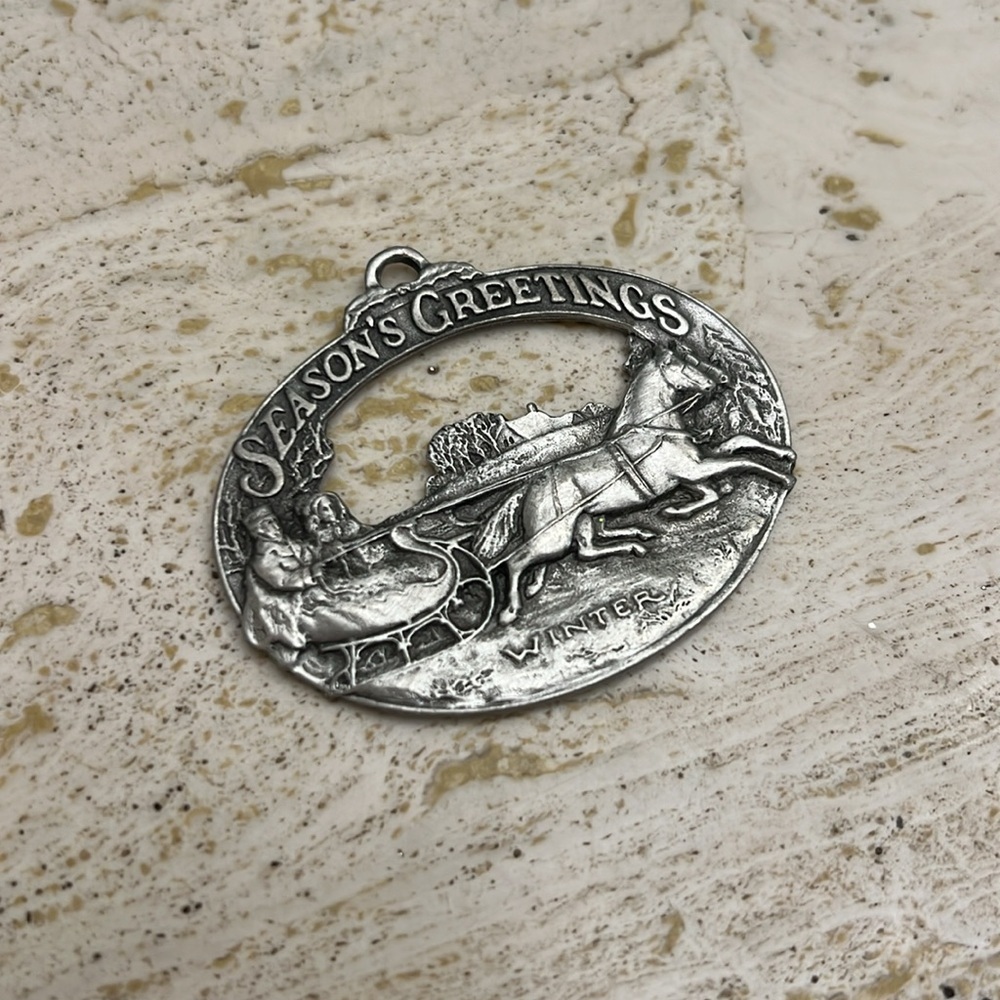 10 Vintage pewter ornaments | Country magazine Season’s Greetings - Picture 2 of 14
